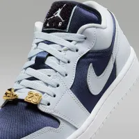 Nike Air Jordan 1 Low SE жіноча Кросівки колір сірий