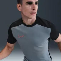 Nike Academy чоловічі Dri-FIT Short-Sleeve Soccer Top колір сірий
