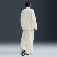 Nike Sportswear Collection женская Pleated Track Куртка цвет белый