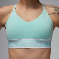 Nike Jordan Sport Indy женская Light Support Sports Bra цвет зеленый