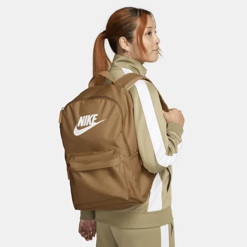 Nike Heritage наплічник (25L) колір коричневий