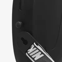 Nike Swim Water-Resistant сумка (1L) цвет черный