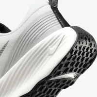 Nike Promina Premium жіноча Walking Кросівки колір білий