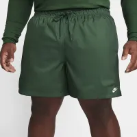 Nike Club мужские Woven Flow шорты цвет зеленый