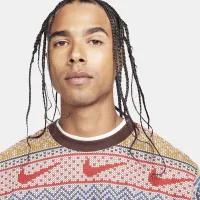 Nike Sportswear Club Fleece чоловічі Crew-Neck Holiday світшот колір коричневий