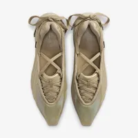 KNWLS Nike жіноча Кросівки колір коричневий