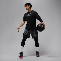 Nike Luka .77 