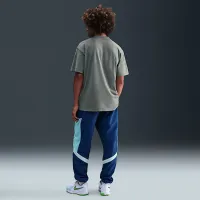 Nike чоловічі Max90 баскетбольні футболка колір сірий