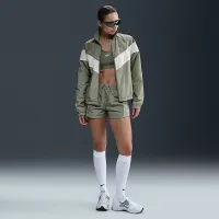 Nike Windrunner женская Loose UV Woven Full-Zip Куртка цвет зеленый