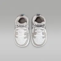 Nike Jordan 1 Mid SE Baby/Toddler Кроссовки цвет белый