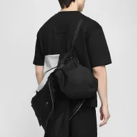 Nike Every Stitch Consideцвет красный мужские Work Куртка Shell цвет черный