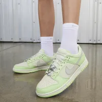 Nike Dunk Low Next Nature SE жіноча Кросівки колір зелений