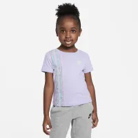Nike Happy Camper Toddler Graphic футболка колір фіолетовий