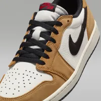 Nike Air Jordan 1 Low OG чоловічі Кросівки колір білий