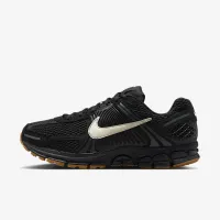 Nike Zoom Vomero 5 чоловічі Кросівки колір чорний