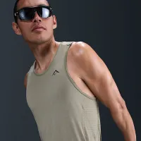 Nike Solar Chase мужские Dri-FIT ADV Running Tank Top цвет зеленый