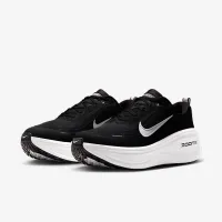 Nike Vomero Plus чоловічі Road Running Кросівки (Extra Wide) колір чорний