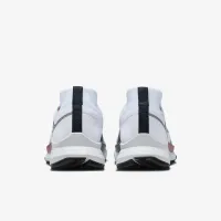 Nike Pegasus Trail 4 GORE-TEX женская Waterproof Trail Running Кроссовки цвет белый