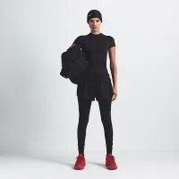 NikeSKIMS Matte женская Padded Baby футболка цвет черный