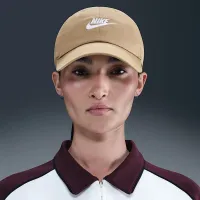 Nike Club Unstructuцвет красный Futura Wash Cap цвет коричневый