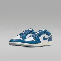 Nike Air Jordan 1 Low SE Big дитячі Кросівки колір білий
