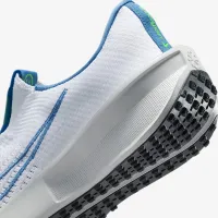 Nike Interact Run EasyOn женская Road Running Кроссовки цвет белый