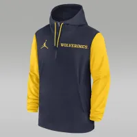 Michigan Wolverines Sideline Pre-Game Player чоловічі Nike College 1/2-Zip Hooded Куртка блакитний