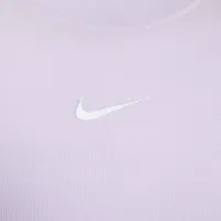 Nike Sportswear Essential женская Slim Cropped футболка цвет фиолетовый