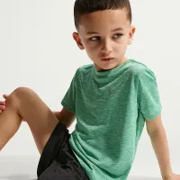 Nike Dri-FIT Little детские футболка and шорты набор цвет черный