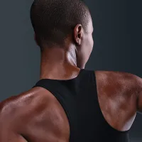 Nike One Fitted жіноча Dri-FIT Tank Top колір чорний