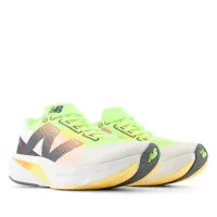 Кросівки New Balance FuelCell Rebel v4 MFCXLL4 - різнокольорова