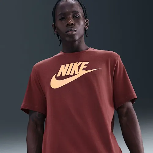 Nike Sportswear чоловічі футболка колір червоний