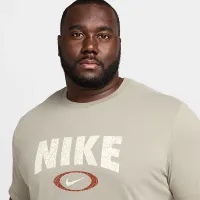 Nike чоловічі Dri-FIT Fitness футболка колір зелений