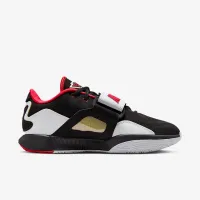 Nike LeBron XXI 