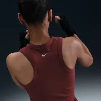 Nike One Fitted жіноча Dri-FIT Cropped Tank Top колір червоний