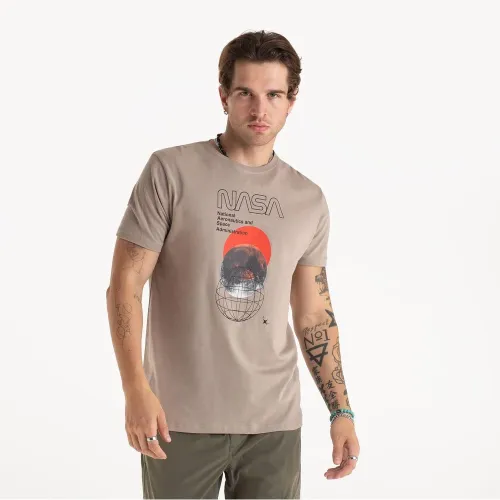 Футболка Alpha Industries Nasa Orbit 146510679 - бежева
