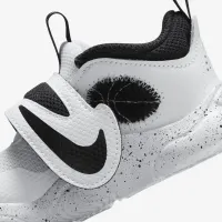 Nike Team Hustle D 11 Baby/Toddler Кросівки колір білий