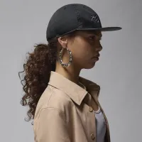 Nike Jordan Flight Pro Unstructuколір червоний 5-Panel Cap колір чорний