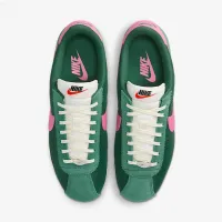 Nike Cortez жіноча Кросівки колір зелений