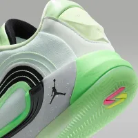 Nike Luka 4 