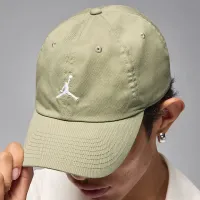 Nike Jordan Club Unstructuколір червоний Curved-Bill Hat колір коричневий
