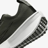 Nike Interact Run женская Road Running Кроссовки цвет зеленый