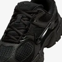 Nike V5 RNR женская Кроссовки цвет черный