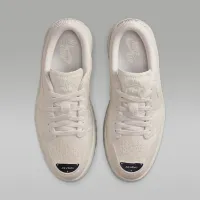 Nike Air Jordan 1 Brooklyn Low жіноча Кросівки колір сірий