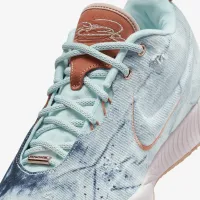 Nike LeBron XXI 