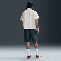 Nike SB Dri-FIT Woven Short-Sleeve Bowler Shirt колір білий