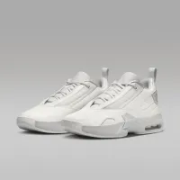 Nike Jordan Max Aura 6 женская Кроссовки цвет белый