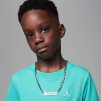 Nike Jordan Little детские Jumpman Air Embroideцвет красный футболка цвет зеленый