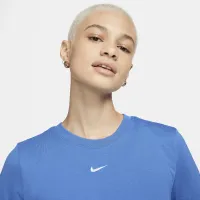 Nike Sportswear Essential жіноча Slim Cropped футболка блакитний