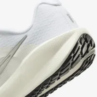 Nike Downshifter 13 женская Road Running Кроссовки (Extra Wide) цвет белый